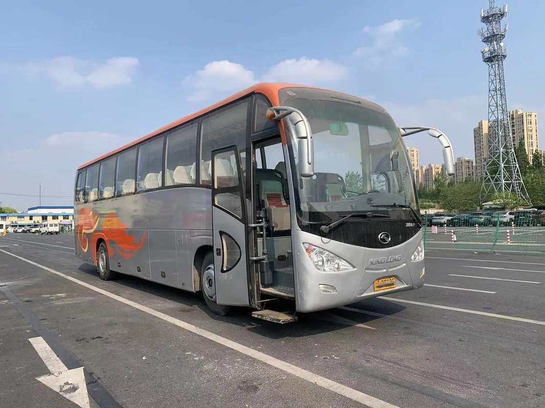 Trainer Second Hand EUROiii 55 Sitze, die des Fenster-sechs benutzten Kinglong Bus XMQ6126 Zylinder Yuchai Maschine versiegeln
