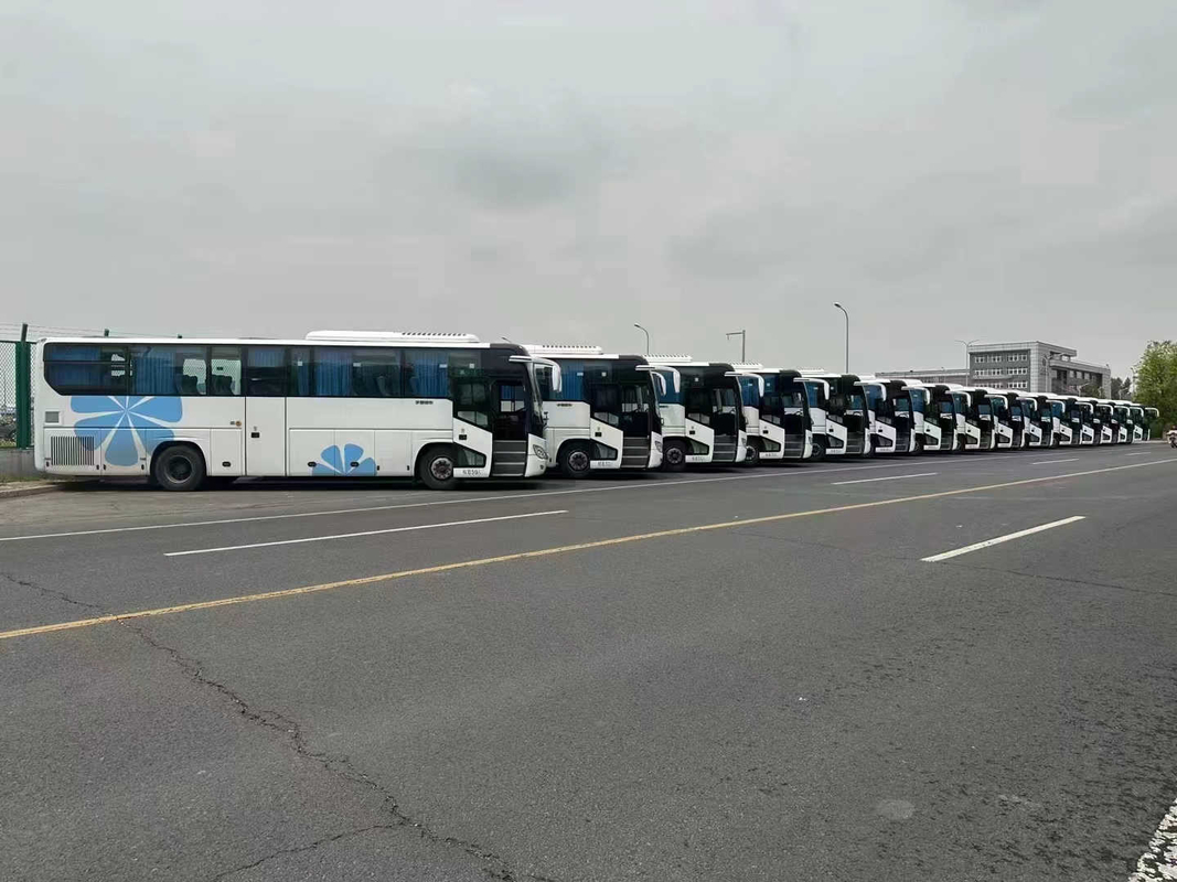 Benutzte Sitze der Luxus- Bus-weiße Farbe-50 Blattfeder 2018-jährige mittlere Tür-seltene Maschinen-2. Hand-Yutong-Bus ZK6119
