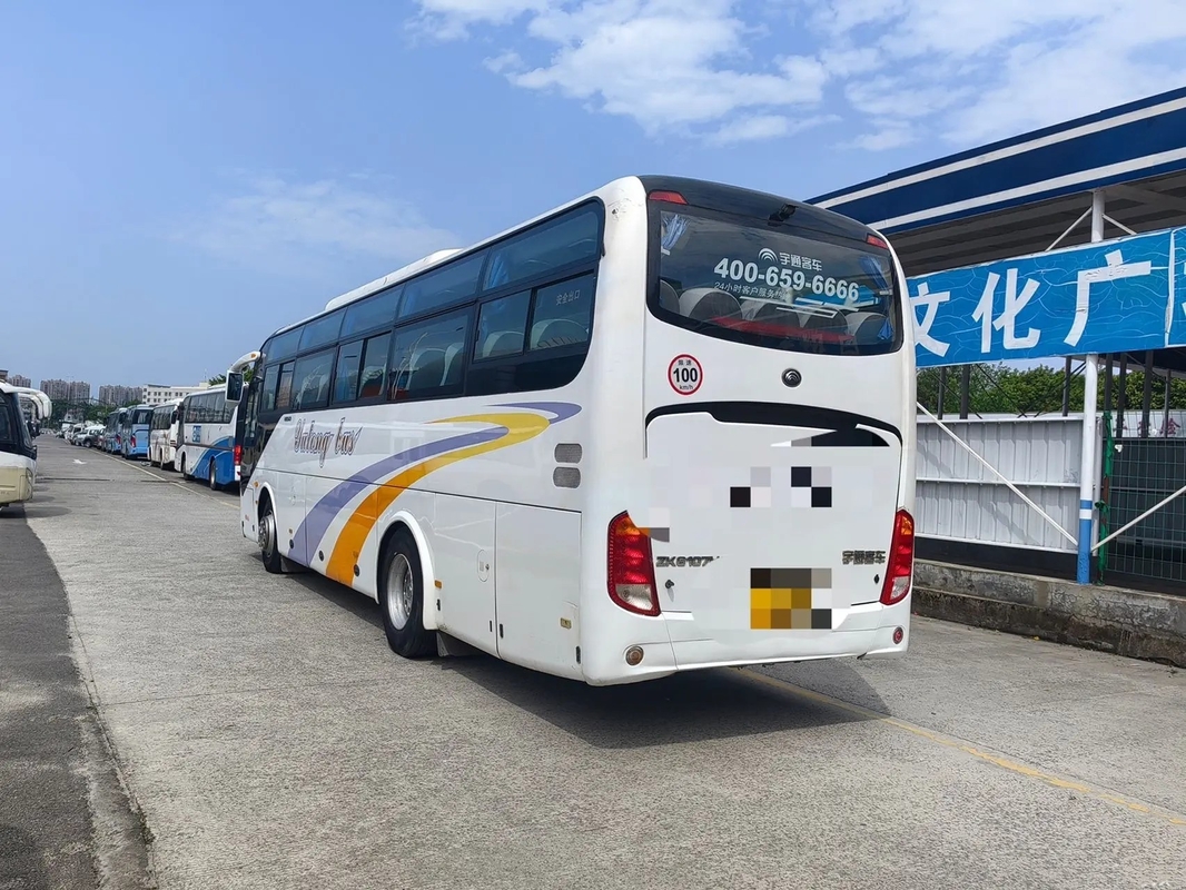 Benutzter Bus-Zug Leaf Spring EURO- IV 49 Sitz-Yuchai-Maschine 245hp 10,5 Meter 2. Handjunge Tong Bus ZK6107