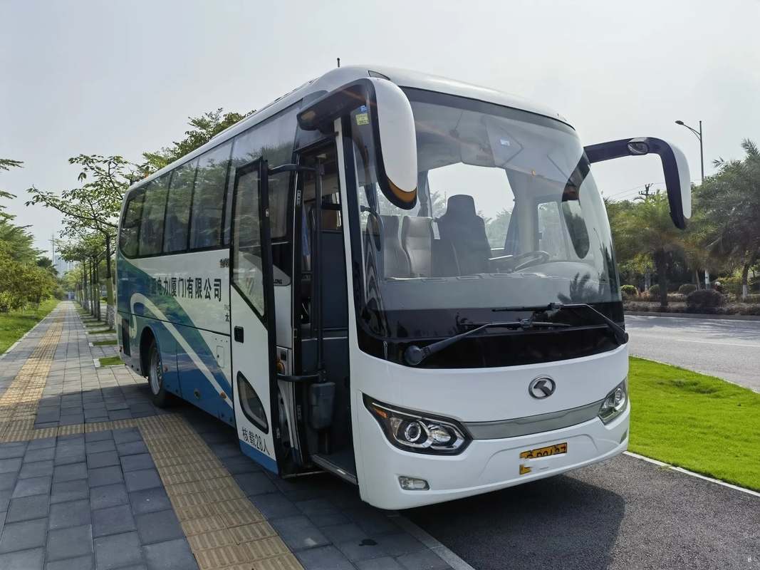 Benutzter Zylinder-externer Schwingtür Kinglong-Bus XMQ675 Diesel- Bus-2016-jähriger 28 Sitz-Yuchai-Maschinen-4