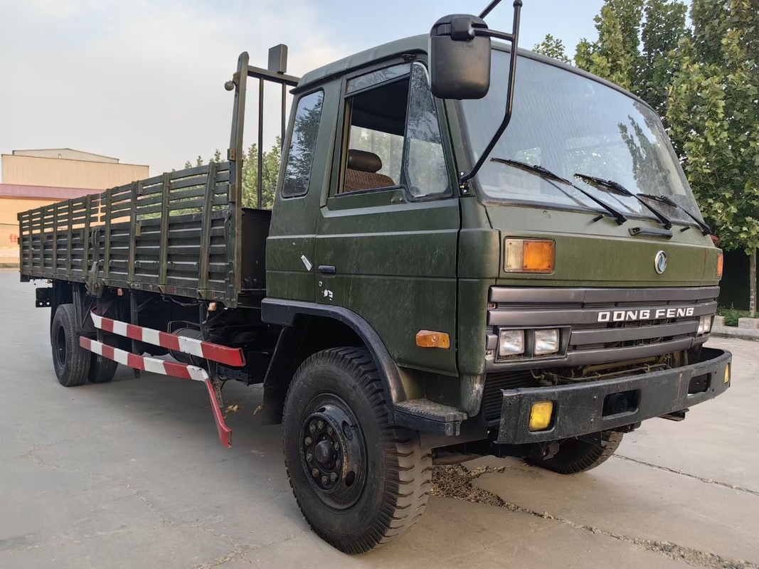Verwendeter Antriebs-Modus LHD/RHD Leicht- LKW-Cummins Engine 4×2 benutzte Donfeng-Fracht-LKW 6,8 Tonnen Leergewicht-
