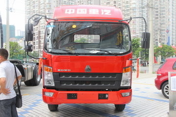 Benutztes Fracht-LKW-Ladegewicht Brennstoff-LKWs Sinotruck Howo 8-10 Tonnen 4×2-Antriebs-Modus-rechte Antriebs-