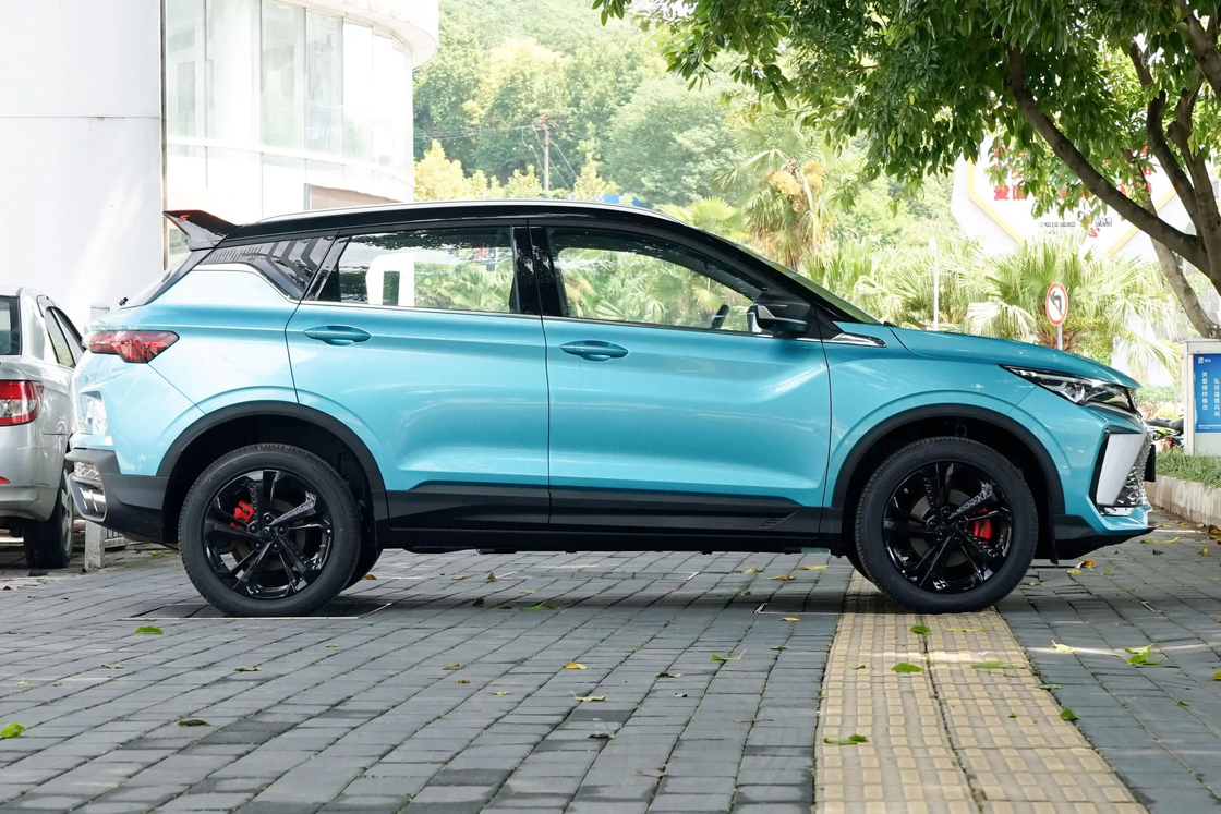 SUV Discovery Geely Coolray 2023 Modell 1.5T Champion Edition 200km/h Höchstgeschwindigkeit