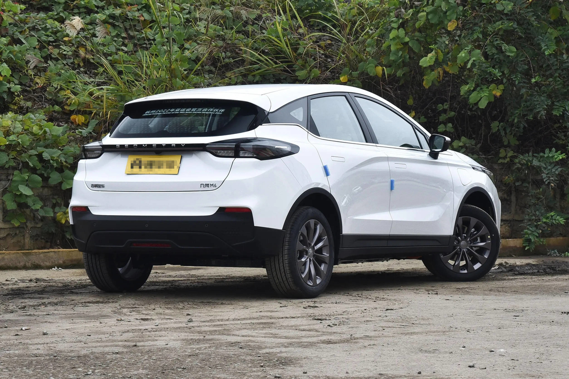 Neue Elektroautos Geely Atlas M6 Modell 5 Sitzplätze 450 km Langstrecken Akkulaufzeit