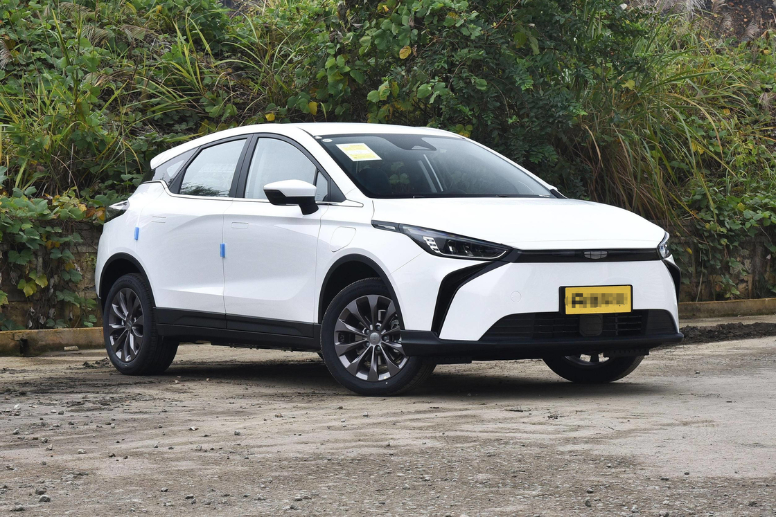 Neue Elektroautos Geely Atlas M6 Modell 5 Sitzplätze 450 km Langstrecken Akkulaufzeit