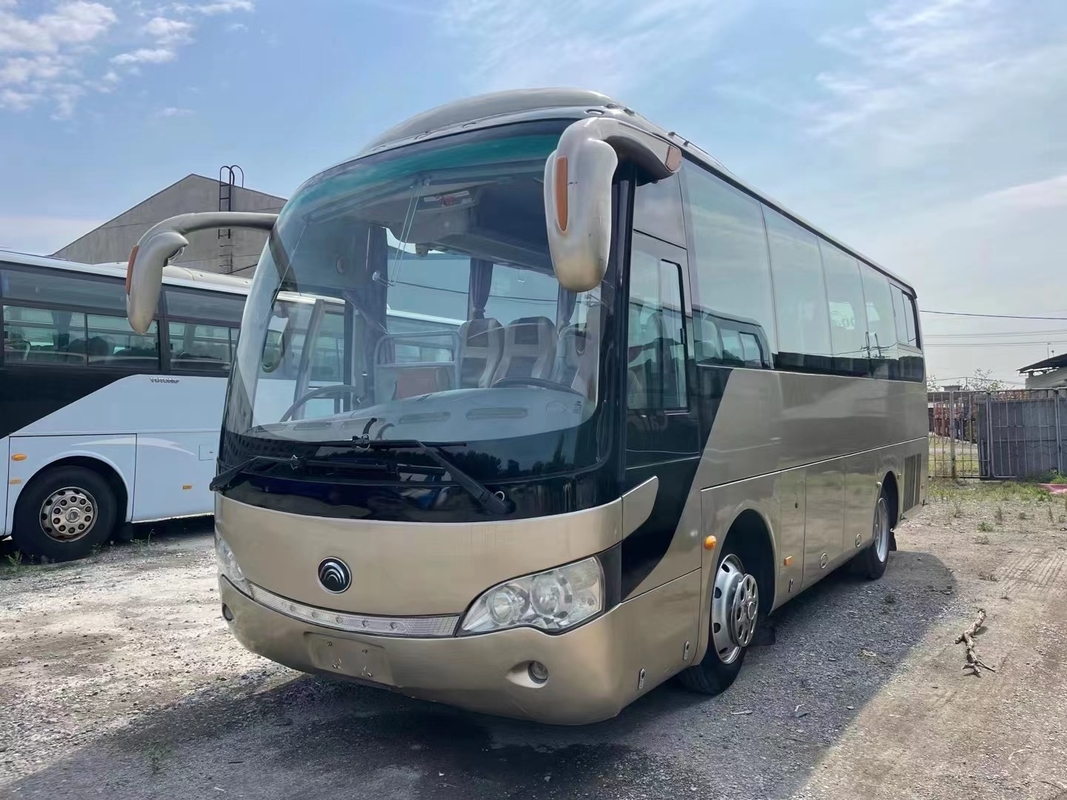 Alter Bus 35 Sitzplätze Yutong ZK6808 Gepäckträger Manuelles Getriebe mit Klimaanlage