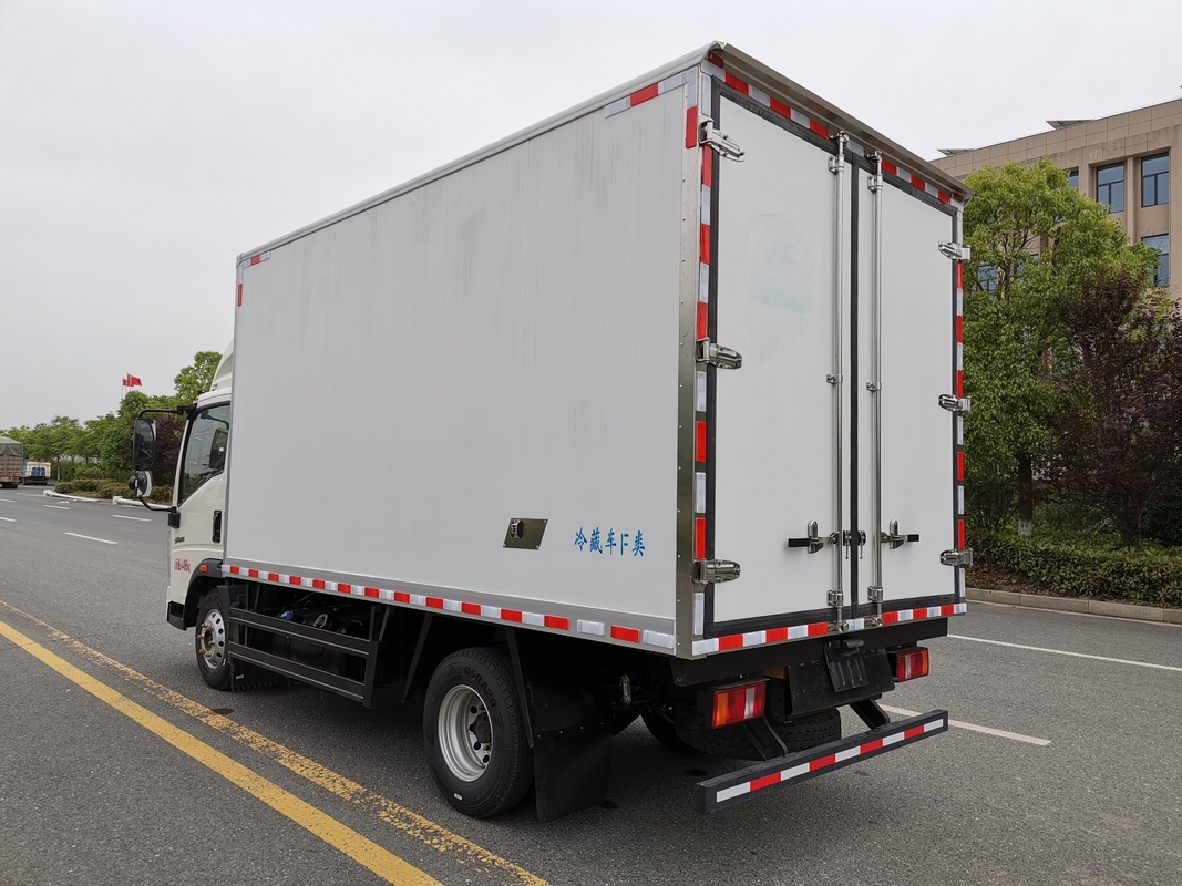 160 PS Lkw mit Kühlung Howo 18 Kubikmeter Van Weichai Motor 4*2 Antriebsmodus