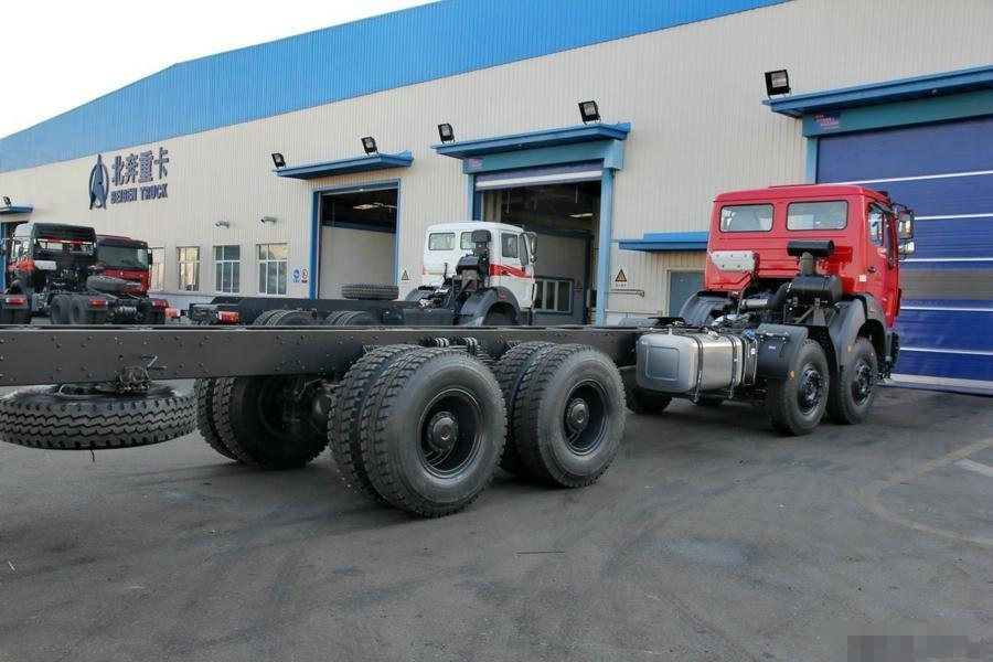 Beiben Lkw Gebrauchtlastwagen 8*4 Fahrmodus 240 PS Weichai Motor Schwerlastfahrzeug