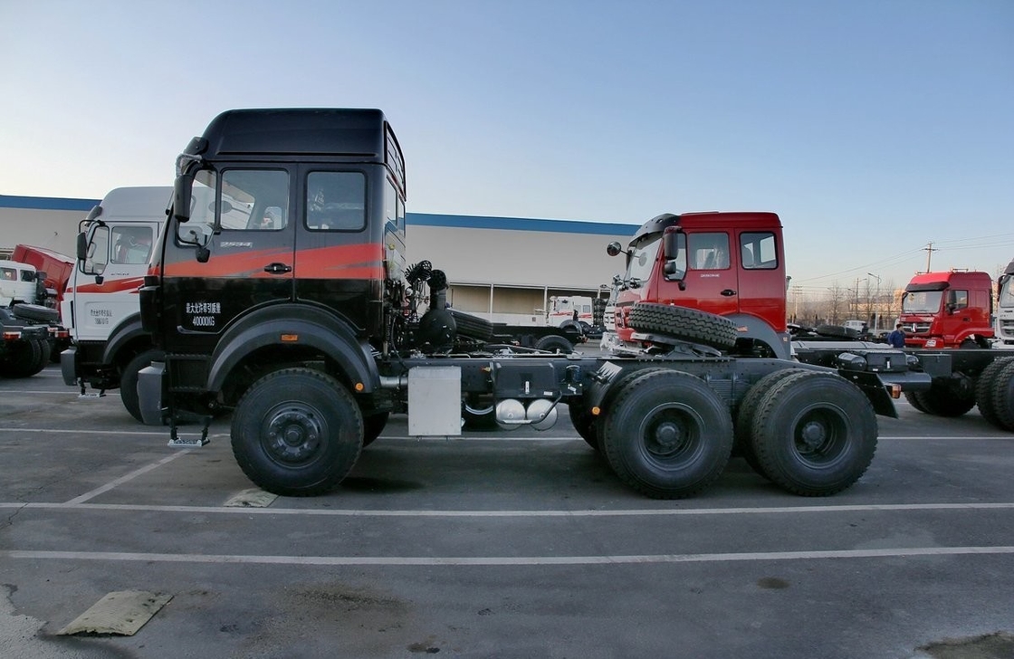 6x4 Gebraucht Traktor Lkw Beiben Traktorkopf 336 PS Hochdach LHD / RHD