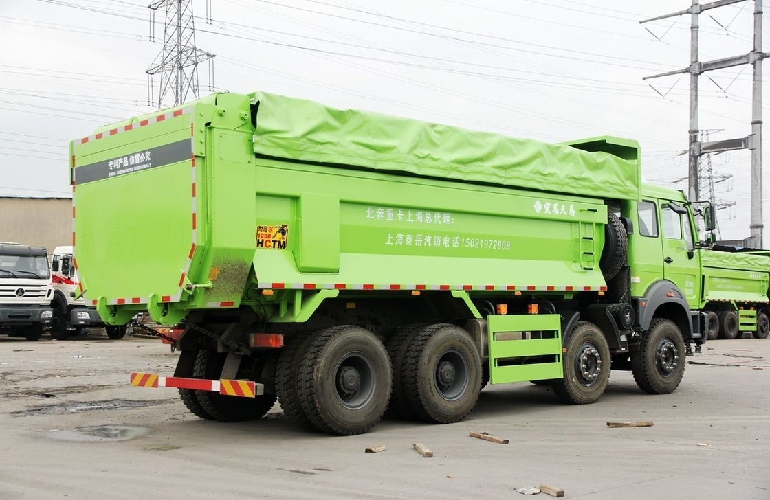Beiben 8x4 Schmutzteller Gebraucht-Schwerlastwagen Ein- und Halbreihe-Kabine 12 Reifen