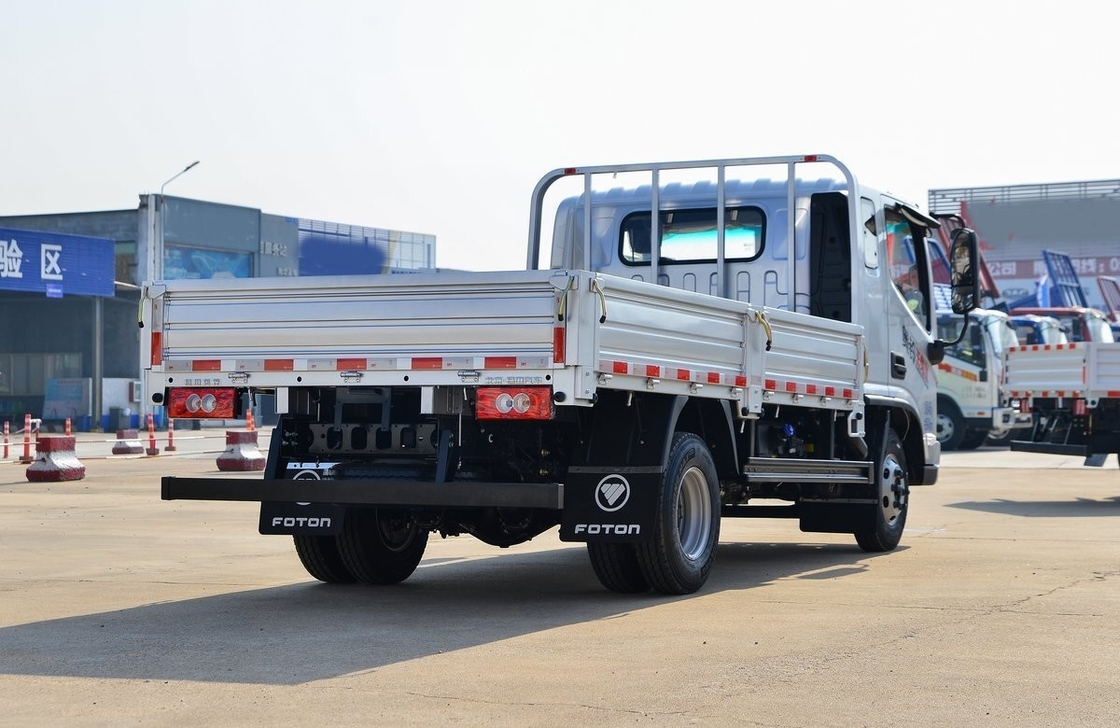 Foton-Leichtwagen Gebrauchtlastwagen 4*2 Fahrmodus 158 PS AMT Diesel