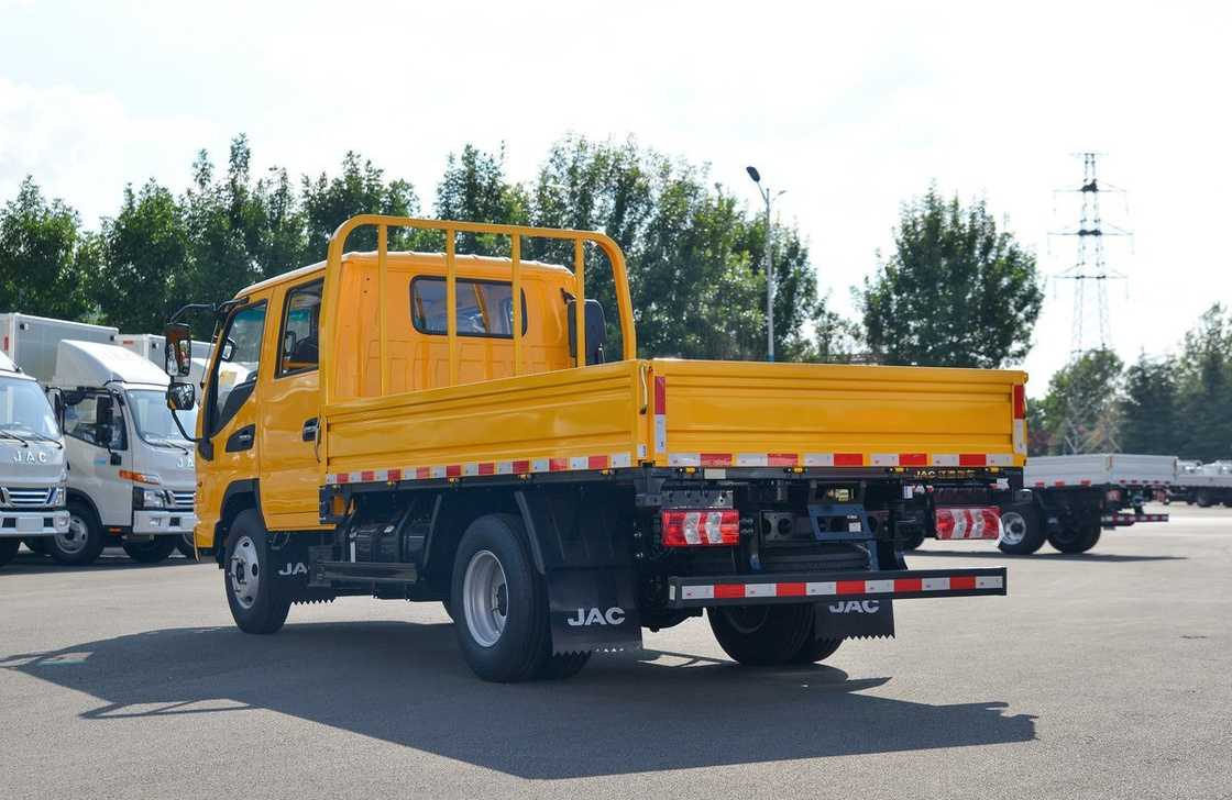Gebrauchtes Mini-LKW Doppelcabine 2+3 Sitzplätze Geschwindigkeit 100 km/h JAC Flat Box LKW