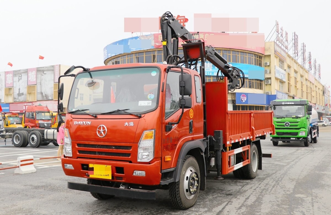 Kranich-LKW-Aufzug Gewicht 4 Tonnen Dayun 4*2 Einzel- und Halbcab Holzgreifen 200 PS