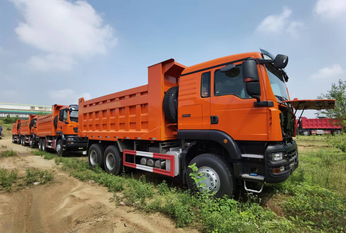 Howo Truck Euro 5 Howo 6*4 TX 336 PS brandneue Vorderseite Hydraulisches Heben 10 Reifen