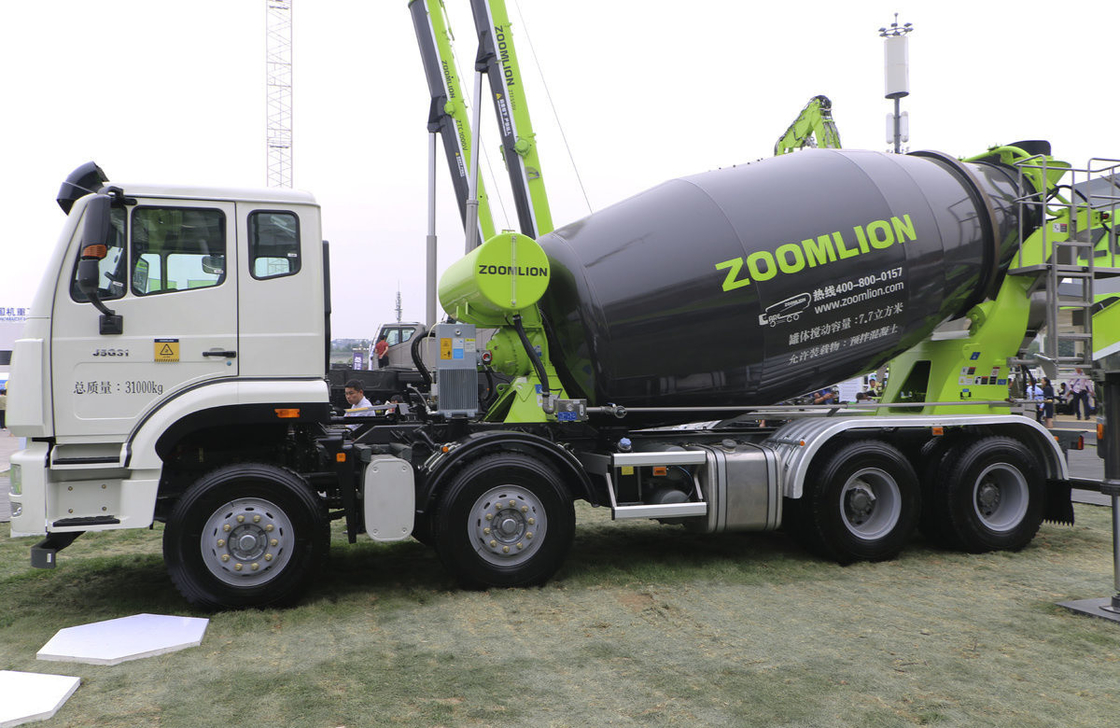 Betonmischfahrzeug Ghana Hohan J5G 8*4 Fahrwerk Zoomlion Tanker 8M3 Dieselmotor 310 PS