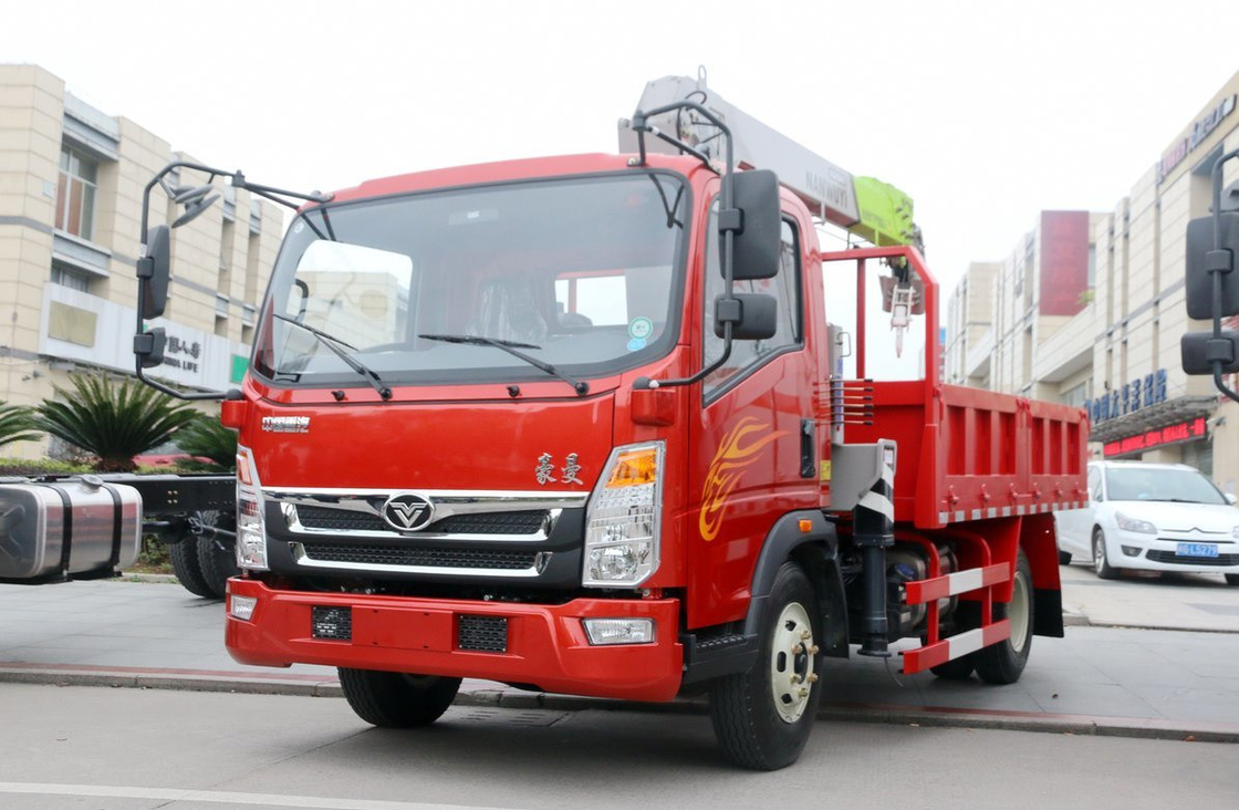 Kleiner Lkw-Kran 4 Tonnen 8-Gang-Handgetriebe Howo 4*2 Antrieb