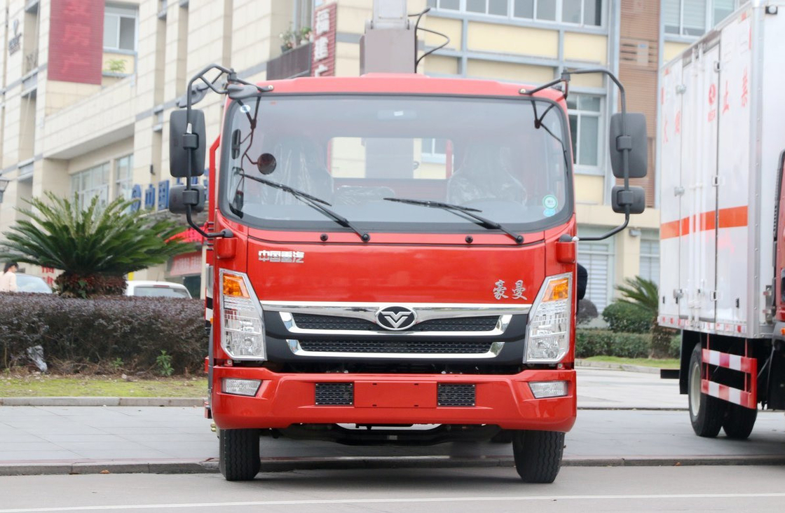 Kleiner Lkw-Kran 4 Tonnen 8-Gang-Handgetriebe Howo 4*2 Antrieb