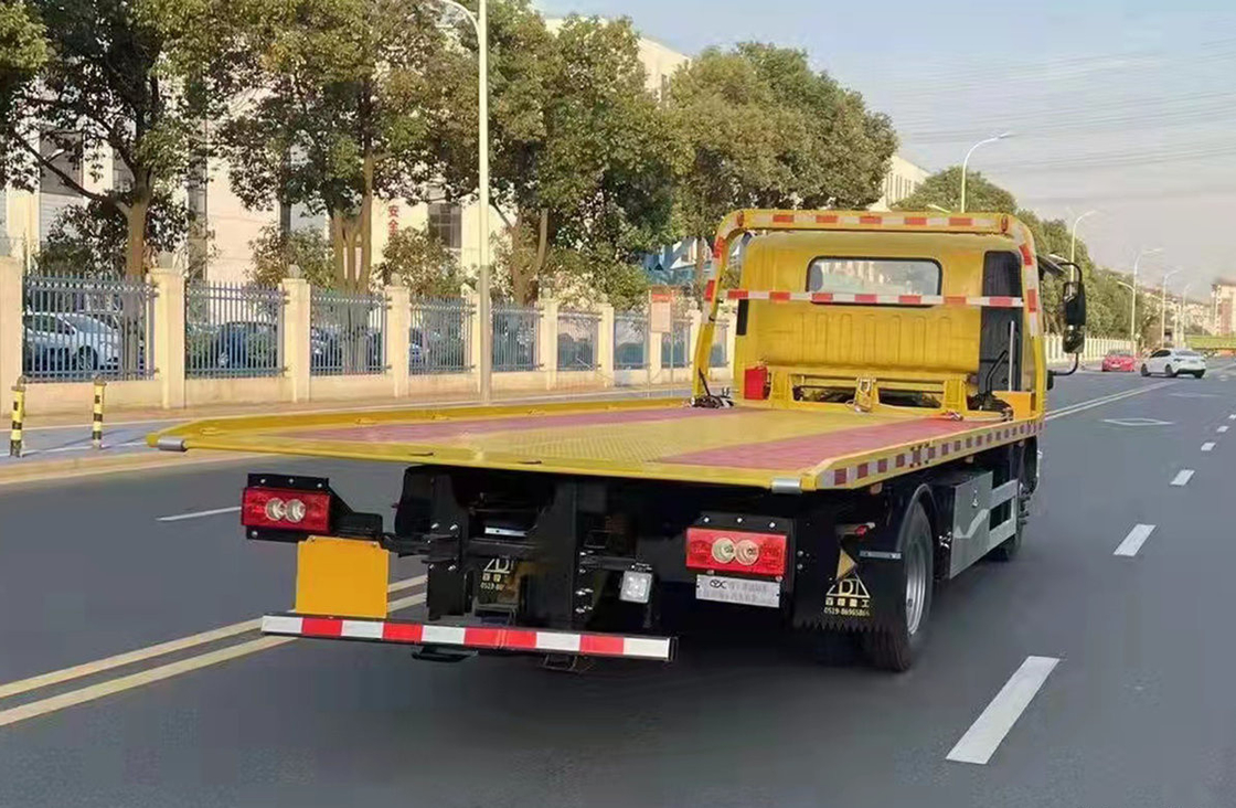 Neuer Wrecker Truck Foton 4*2 Schleppwagen 3800mm Radstand 3 Tonnen Ladekapazität