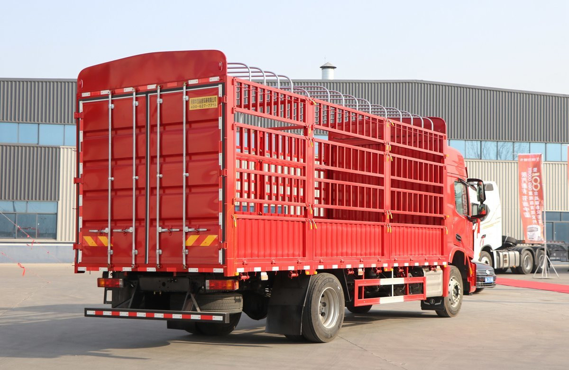 Zäune Lkw Shacman M6000 4*2 Lkw Weichai 245 PS Motor 8 Drehzahl Handbuch