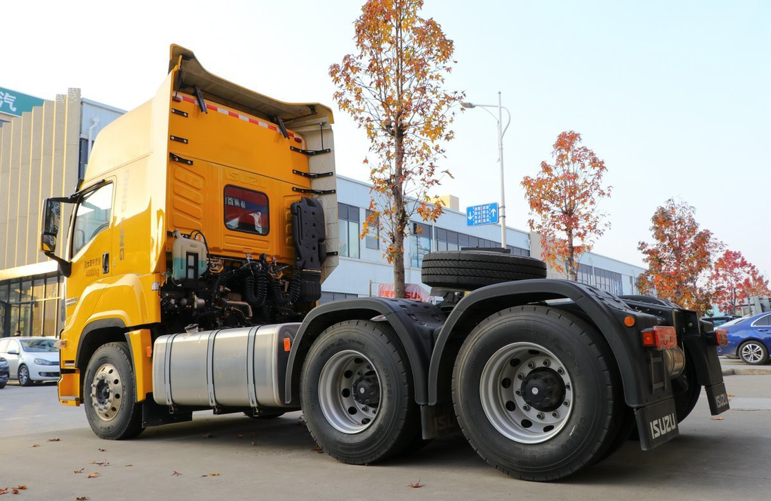 Gebrauchtes Lkw Traktor 460 PS leistungsstarke Egine ZF Getriebe Isuzu Prime Mover Hochdachkabine