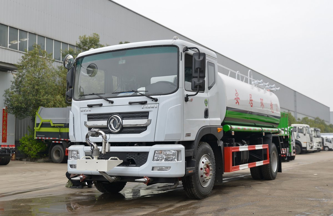 Straßensprinkler-Truck Dongfeng 4×2 Wasser-Tanker mit Atomizer-Kanone 230hp Cummins-Motor