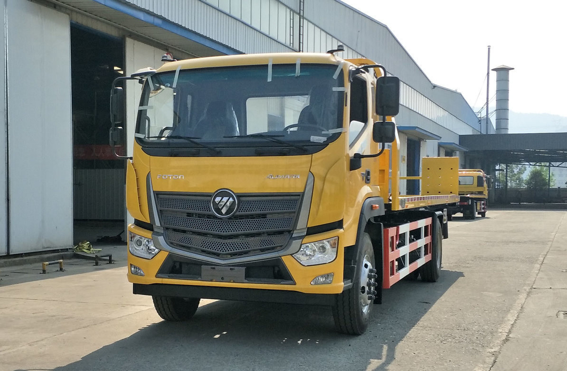 7 Tonnen schwerer Lkw Foton Cummins Motor 210 PS Flachbett 4 * 2 Antriebsmodus 10,5 Meter lang