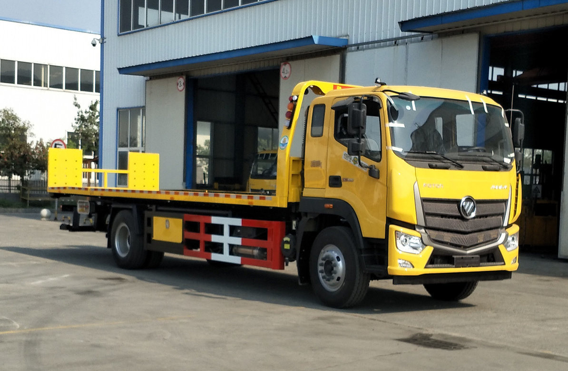 7 Tonnen schwerer Lkw Foton Cummins Motor 210 PS Flachbett 4 * 2 Antriebsmodus 10,5 Meter lang