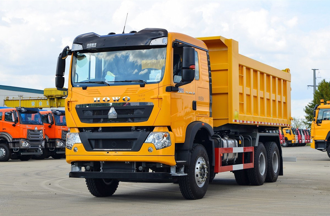 Gebraucht 10 Reifen Kipper Truck 6,3 Meter Box 400 PS Howo TX7 Vorderheben 12-Gang-Handwerk
