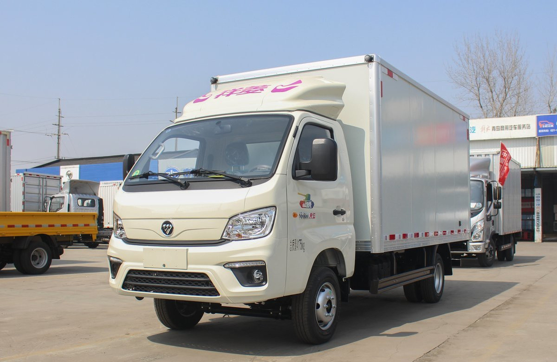 Mini Box Truck 3,7 Meter Van Box mit 2 Türen Einfachkabine mit A/C Benzinmotor 6 Reifen