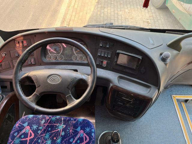 39 Sitzplätze YUTONG Zweithandsautobus, gebrauchter Dieselbus 2010 Jahr Euro III Emissionsstandard