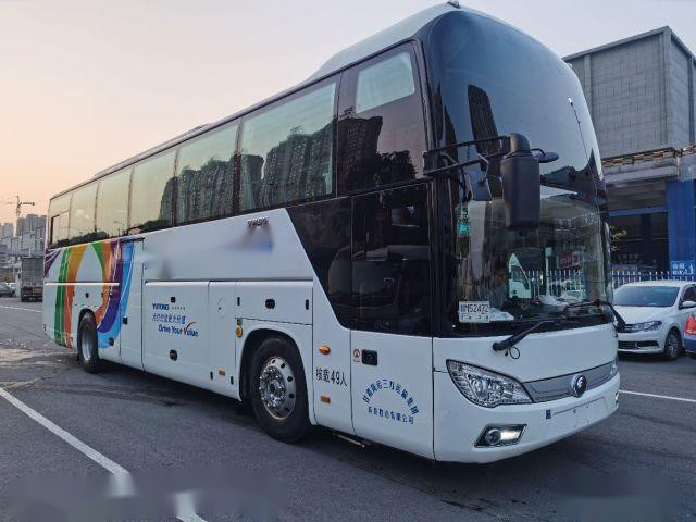 54-Sitzer Gebrauchtwagenbus 2014 Jahr Weichai Engien Deisel Zwei Stockwerke Bus Yutong ZK6118 VIP