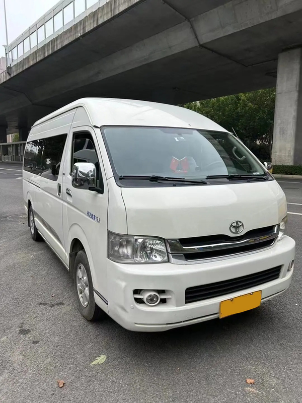 Toyota Hiace Electric Mitttürer 4-Türer 13-Sitzer 2.7L L4 Selbstprimierender Gebraucht-Luxus-Minibus