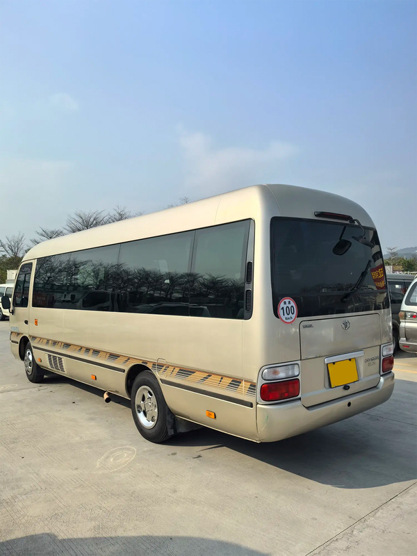 Toyota Coaster 20-Sitzer Elektro-Chinese-Tür China IV Champagner Gold mittelgroßer Geschäftsbus