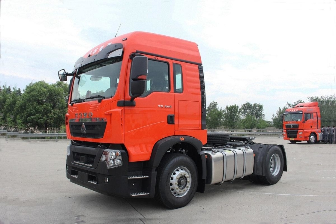 400 HOWO Traktor Lkw 12 Geschwindigkeit 4*2 6 Reifen 6 Zylinder Einzelreihe Halbdieseltraktor Traktor