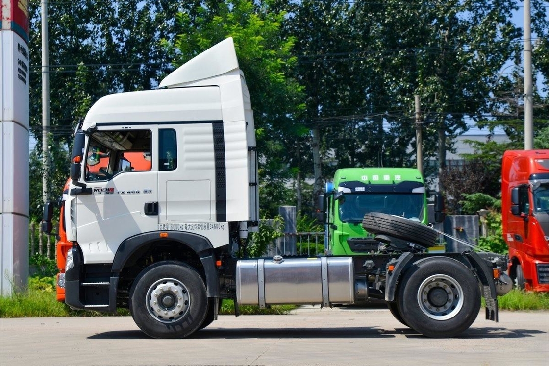 HOWO Traktor-LKW Nationaler VI-Emissionsstandard Einfachachse 350 PS Diesel mit Deflektor