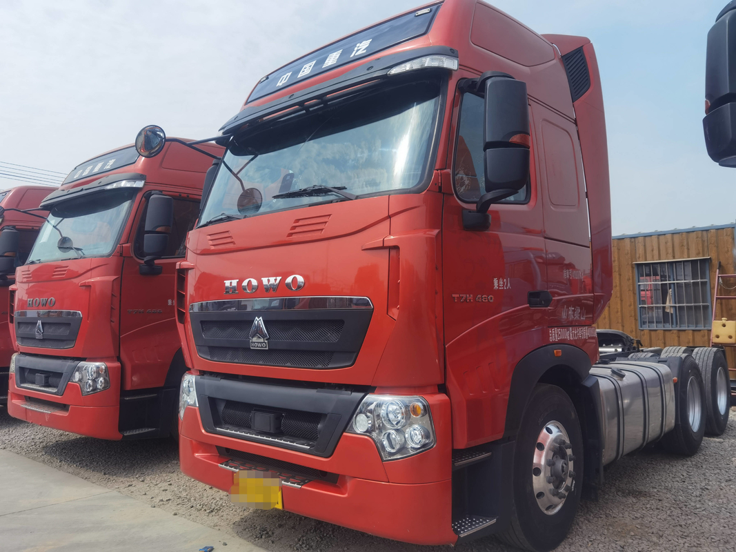 Sino Traktor Truck Kopf Rot Farbe 6×4 Antriebsmodus Blatt Feder eine Reihe mit Schlaf LHD