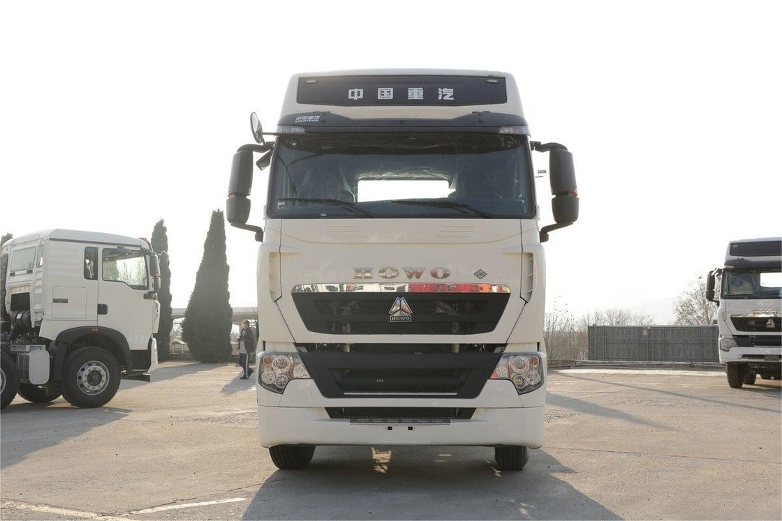 HOWO Schwerlastlastwagen-Ablenker Seitenwindwagen 440 PS 6X4 LNG National VI Traktor (13T Hinterachse)