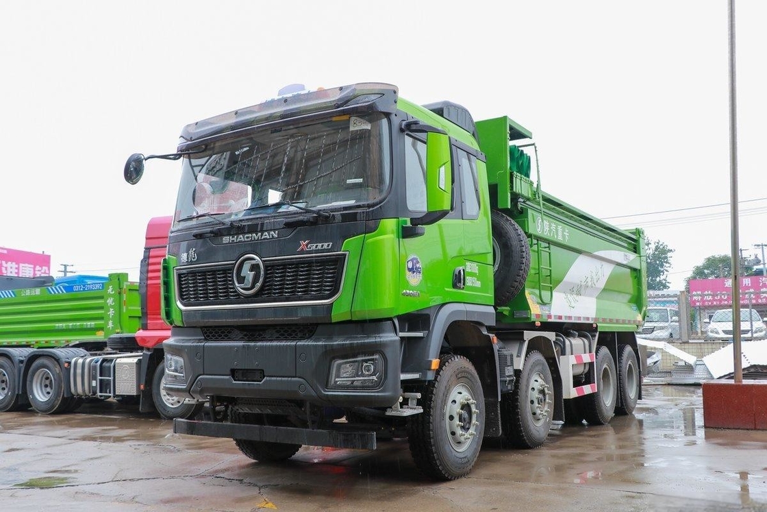 EURO 6 Emissionen 430 PS 8x4 5,3 Meter 15,5 Tonnen Weichai schwerer Müllwagen