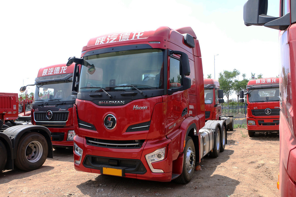 AMT 12-Gang-Einzelreihe Halbsitz Diesel 480 PS 6*4 Shacman Traktor Lkw H6000 Modell