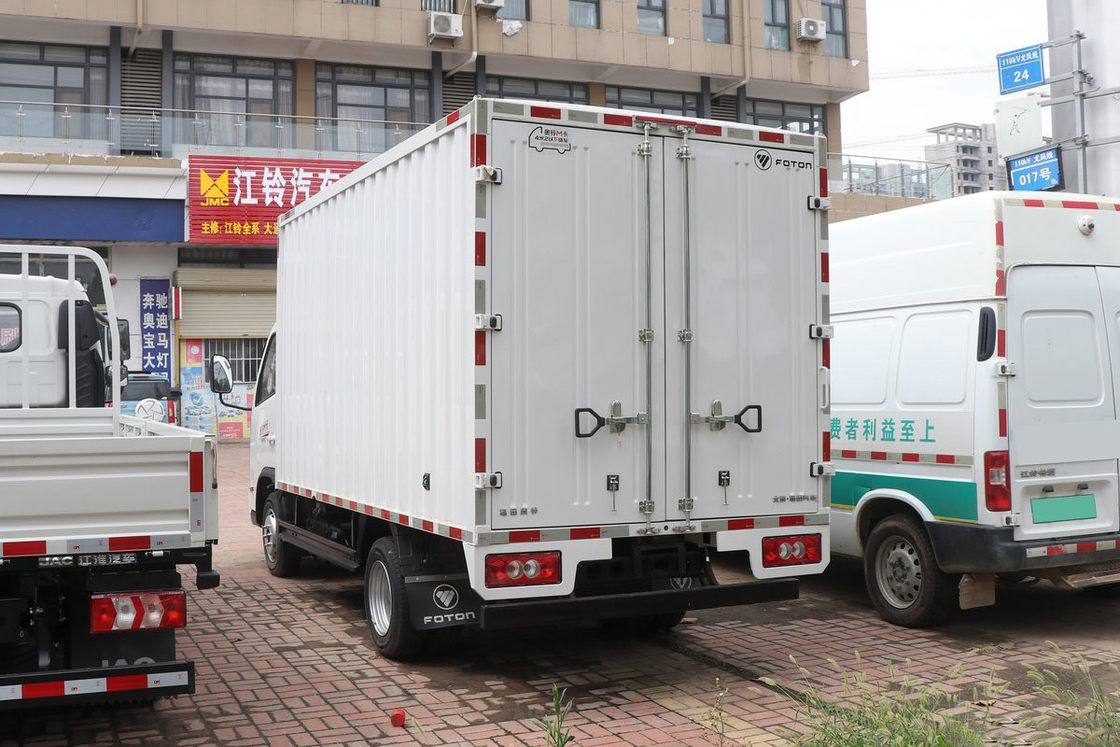 Gute Klimaanlage Einfachreihensitz 2,0 L Benzin 144 PS 4,17 m Foton Van Truck