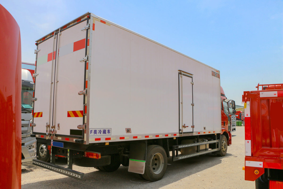 FAW Jiefang CA5180 J6L Kühlfahrzeug Diesel 240 PS 4X2 6m Ladekast Doppelseitertür und Einzelseitertür