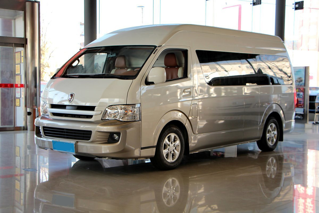 Gebrauchtes Jinbei Hiace L 2020 Luxus Benzin RWD Manuell 5-Gang 139 PS 2.4L 14-Sitzer Nutzfahrzeug