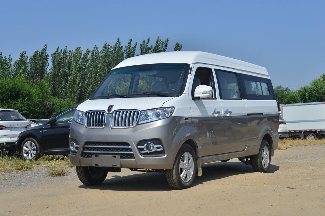 Jinbei New Hiace X30L 2023 Super Edition 102HP 1.5L Benzin 6-7 Sitzplätze Mikrovan (mit Klimaanlage)