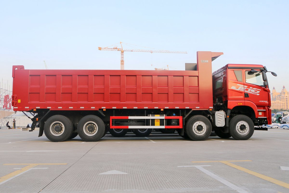 Flat Top Half Cab JH6 Schwerlastwagen Diesel 430 PS 8X4 8,2m Qingdao Jiefang Dump Truck