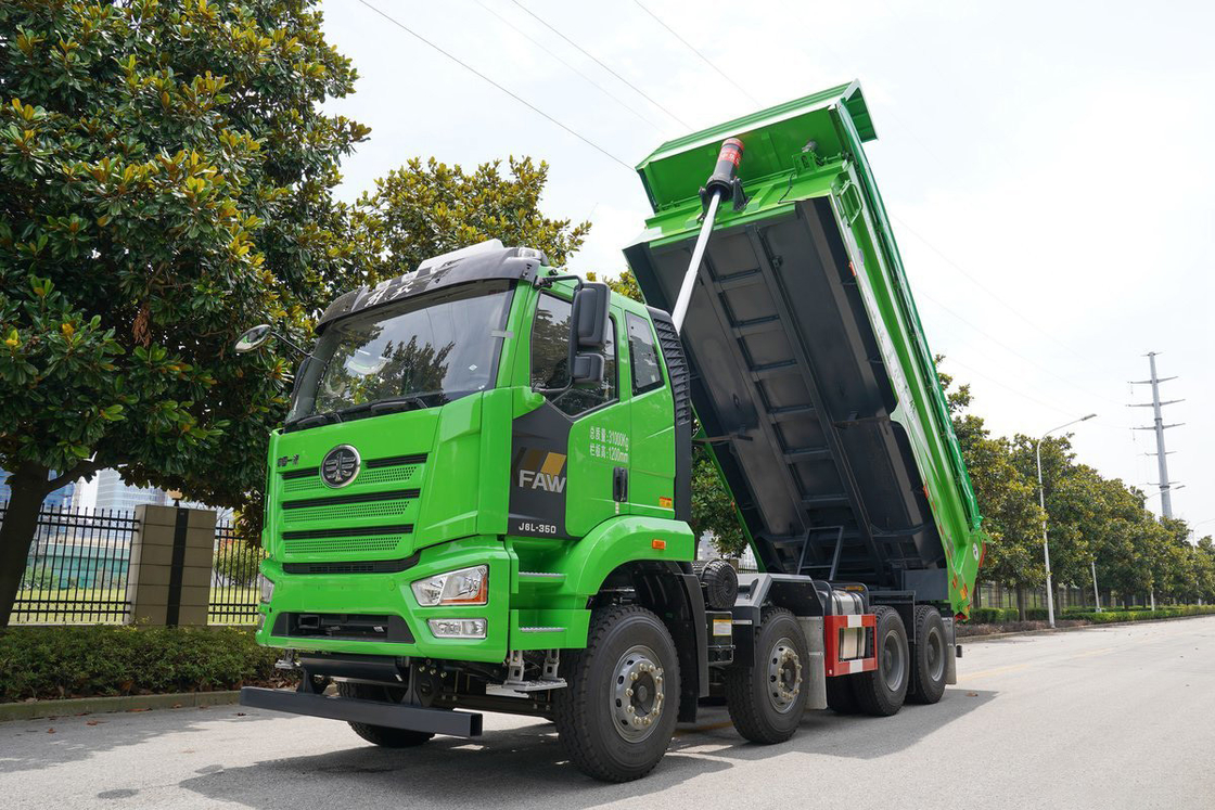 FAW Jiefang Dump Truck J6L Schwerlastwagen Diesel 10 Gang 350 PS 8X4 Airbag Stoßdämpfer Sitz Dumpbox