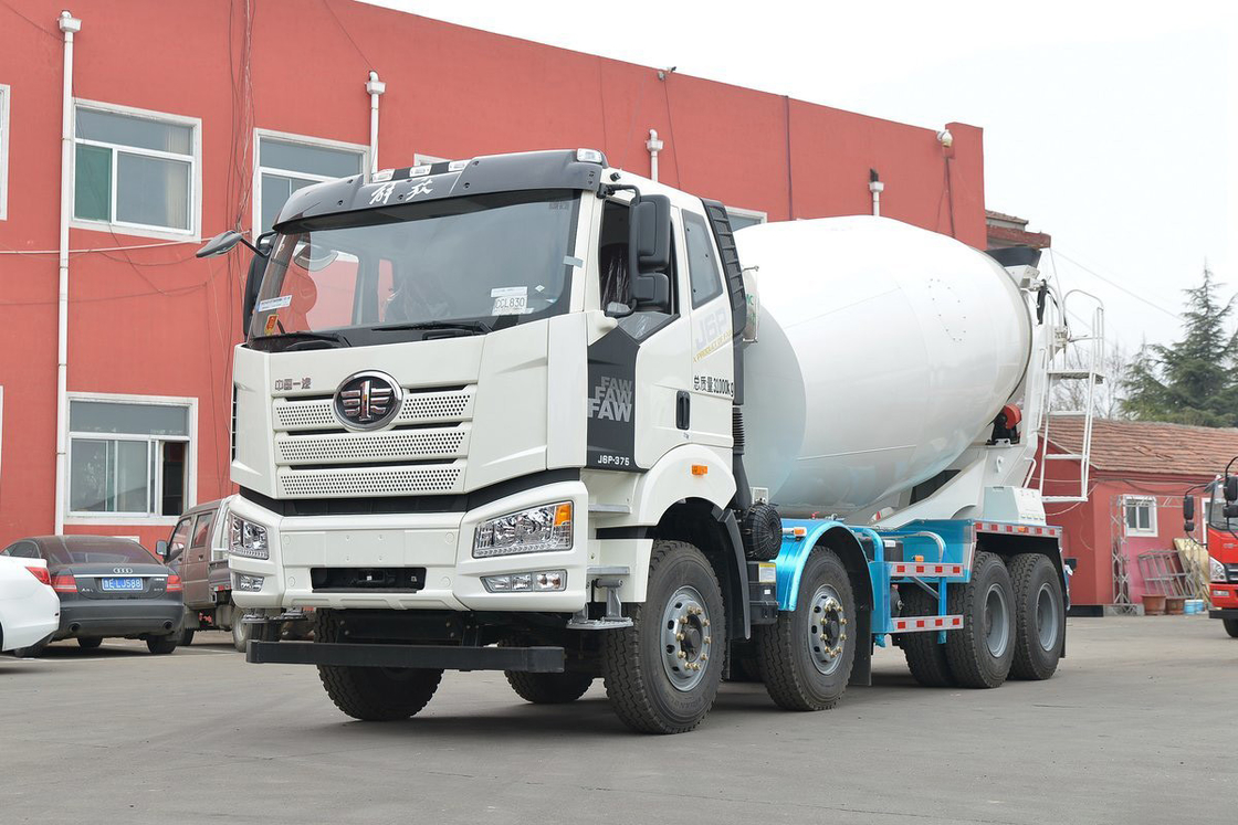 J6P 375HP 8X4 Vollschwimmende Flachoberfläche Halbverlagerung 7,86m3 FAW Jiefang Betonmischfahrzeug