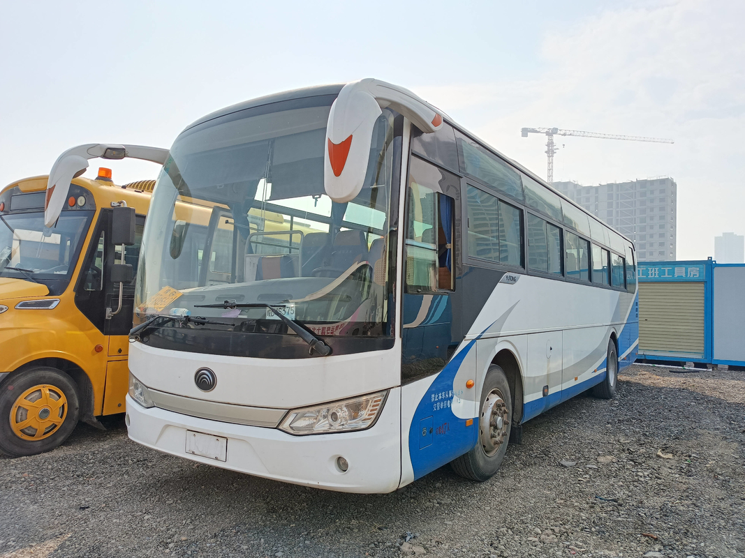 Busnutzung in Afrika Youngtong ZK6115 Doppeltür Schiebefenster 47 Sitzplätze Dieselmotor