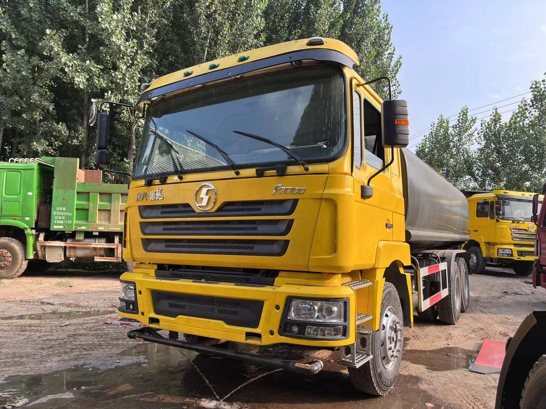 Gebrauchtes Wassertankschiff 20000 Liter Shacman F3000 Fahrwerk 6*4 Euro 3 Emission LHD & RHD