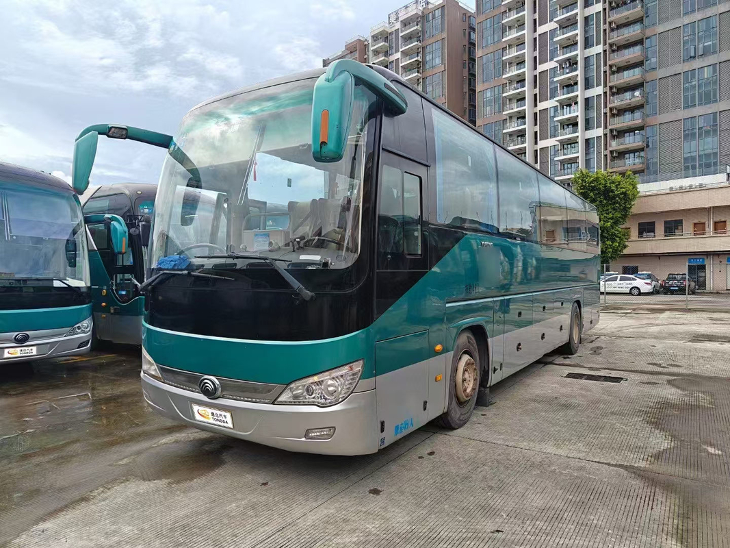 Gebraucht Yutong Busse zum Verkauf Bus ZK6119 Gepäckraum 42 Sitzplätze Langstrecke 2017 Jahr