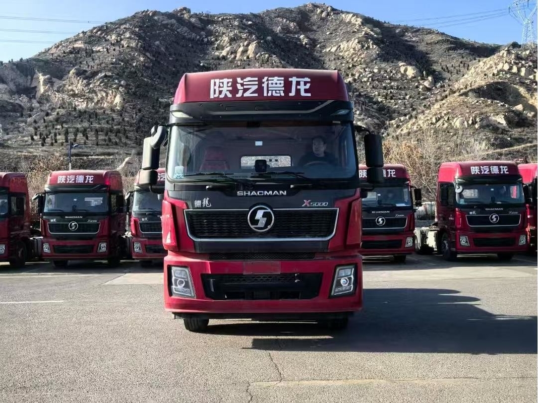 Gebrauchte Schwerlastschleppwagen und der Kopf 2023 Jahr SHACMAN X5000 Weichai Motor 530hp FAST Getriebe